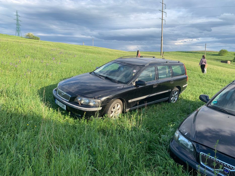 Doua Volvo v70ll