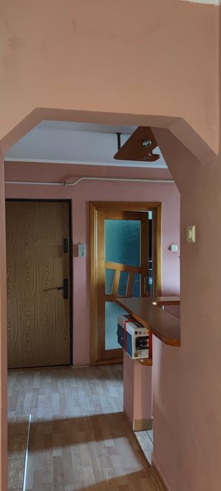 Vând apartament cu 3 camere zona Traian