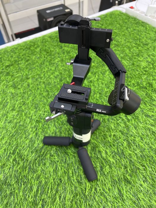 Стабилизатор DJI 3 RS 3 Mini