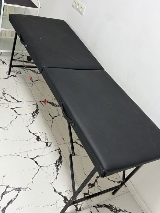 Кушетка для салона