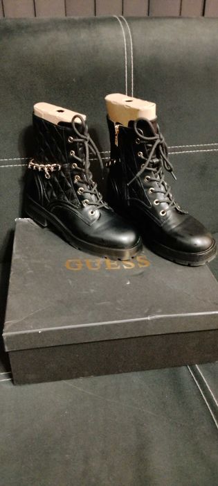 Дамски боти Guess