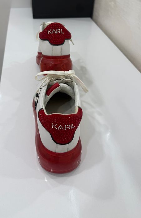 Обувки Karl Lagerfeld