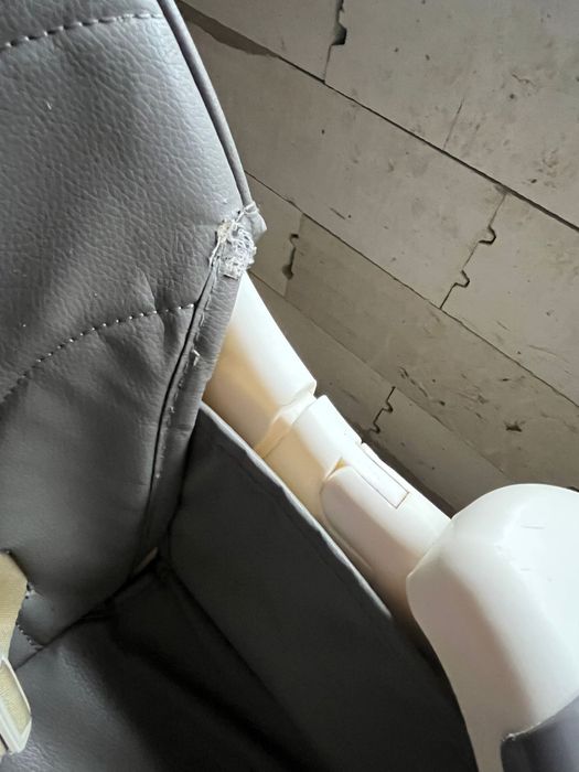 Scaun de masă pentru copii