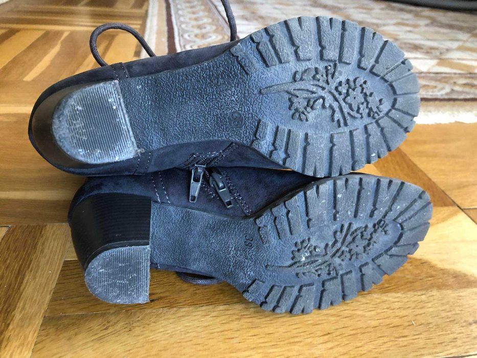 Велурени Боти на токче Graceland