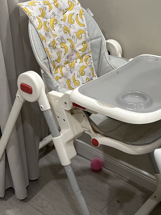 Стульчик для кормления I lovi продам