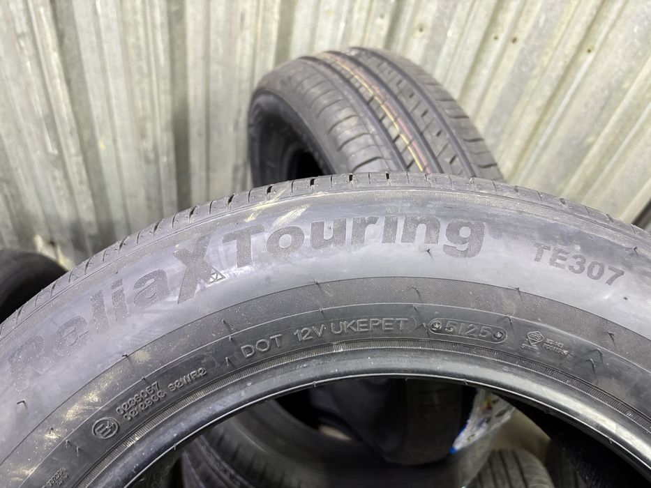 TRIANGLE TE307 215/60 R16 99V