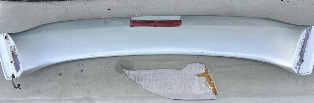 Продам спойлер ваз 2109