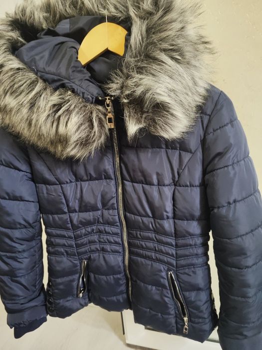 Зимно яке с качулка