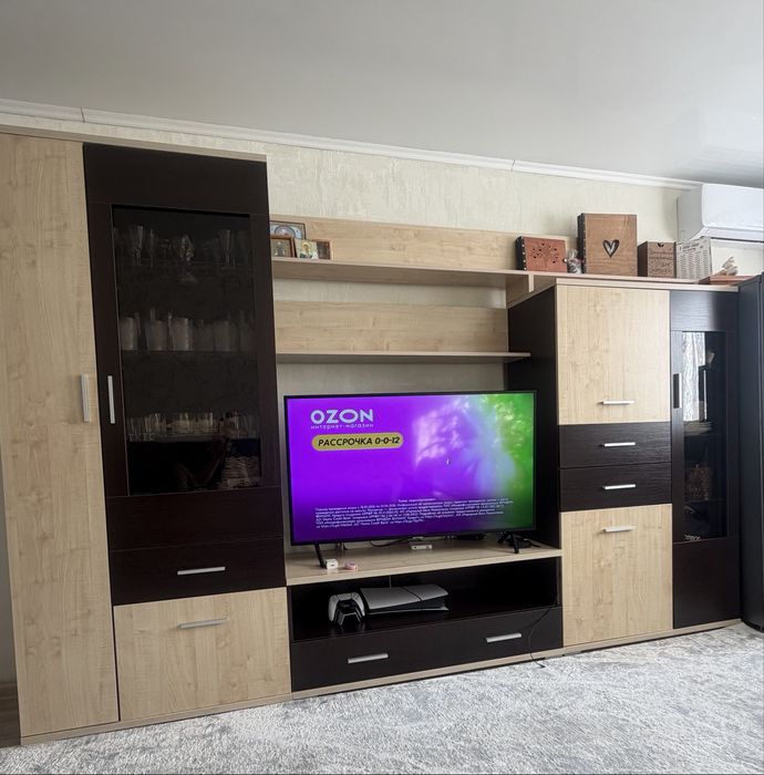 Продам вместительную стенку