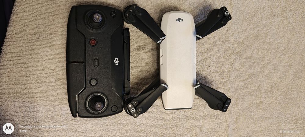 Dronă DJI spark in stare excelentă de funcționare