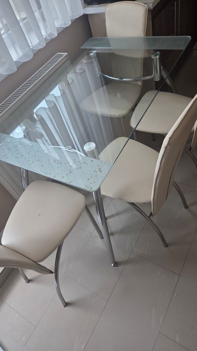 Vand set masa+scaune