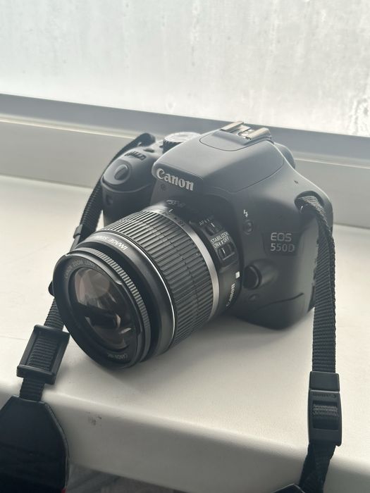 Фотоаппарат canon 550d