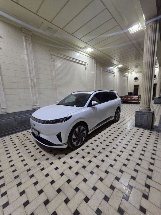 Dongfeng 008 ultira