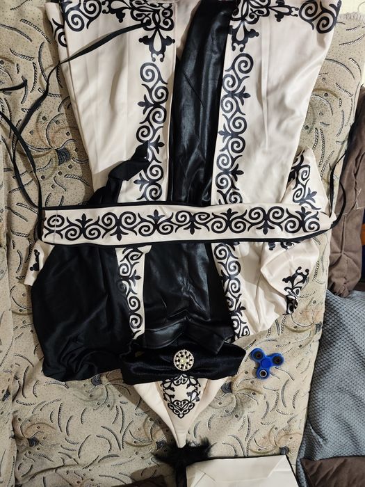 Продам костюм батыра