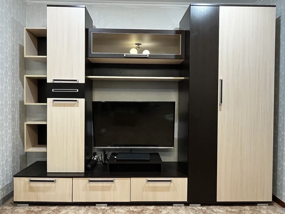 Продам! Стенка-горка + шифоньер