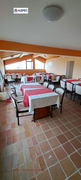 Хотел в Плевен, област-гр.Никопол площ 860 цена 300000