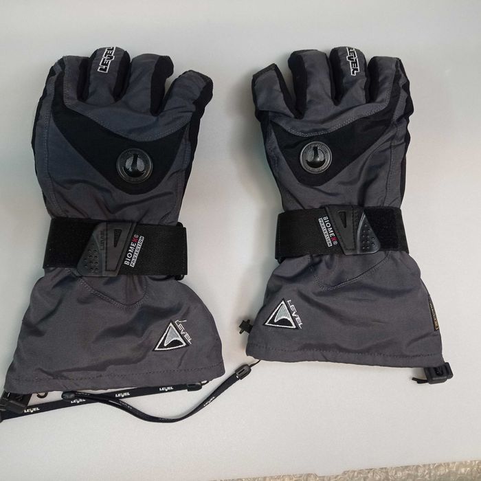 Burton Grenade Level  Buff  Core Scott Columbia