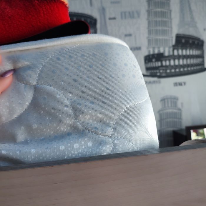 Двухъярусная кровать