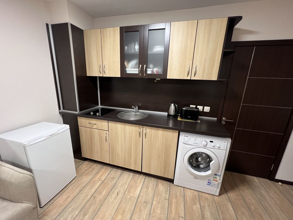 Дава се под наем Едностаен апартамент в Банско - 43 кв.м за 298.86 € - Снимка #1