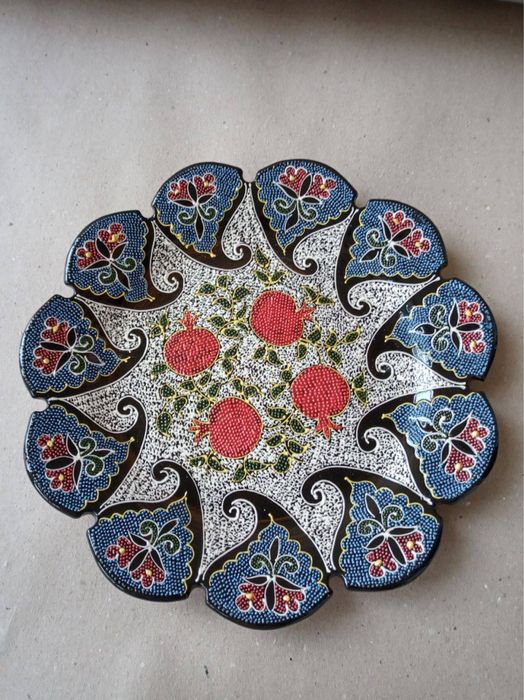 Подарки ручная работа тарелки точечная