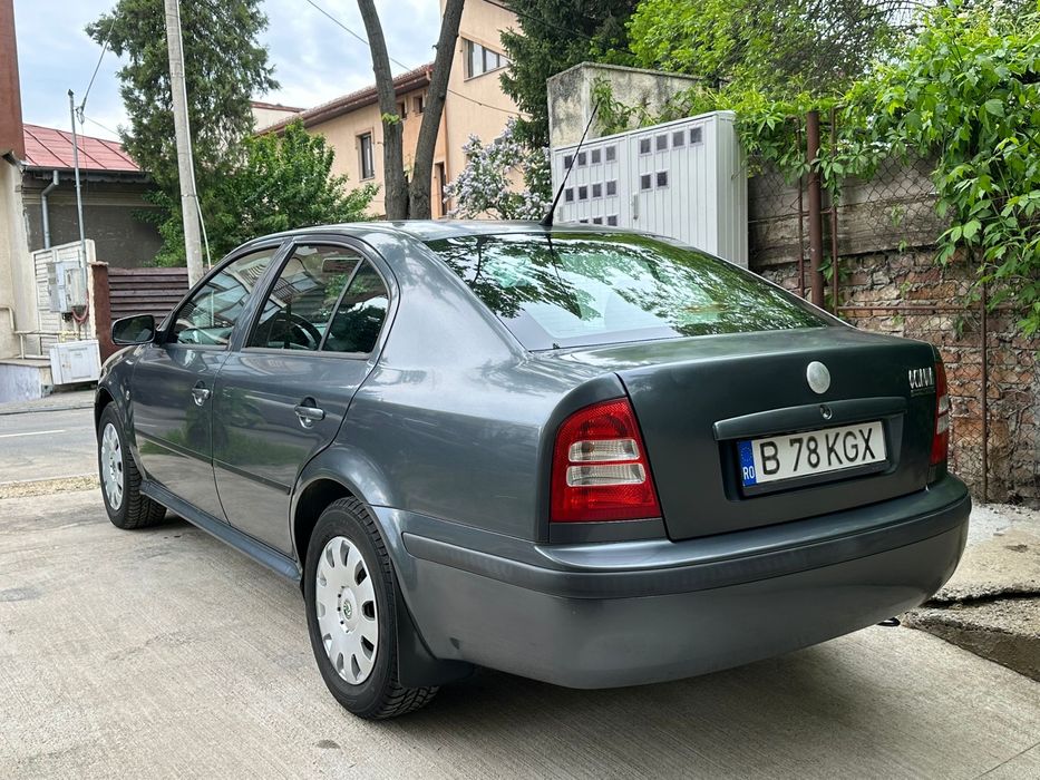 Skoda Octavia 109.000 KM 1.6 Benzina 105 CP An fabricatie 2008