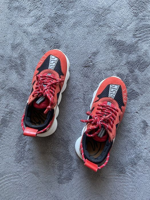 Versace chain reaction 40