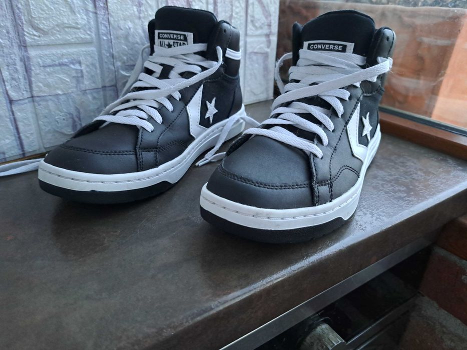 мъжки маратонки,кецове,спортни кожени обувки,,ном.41,Converse