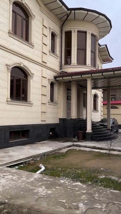 Продаю! Евро дом 9 соток 8 комнаты Янгиабад новая махалля.