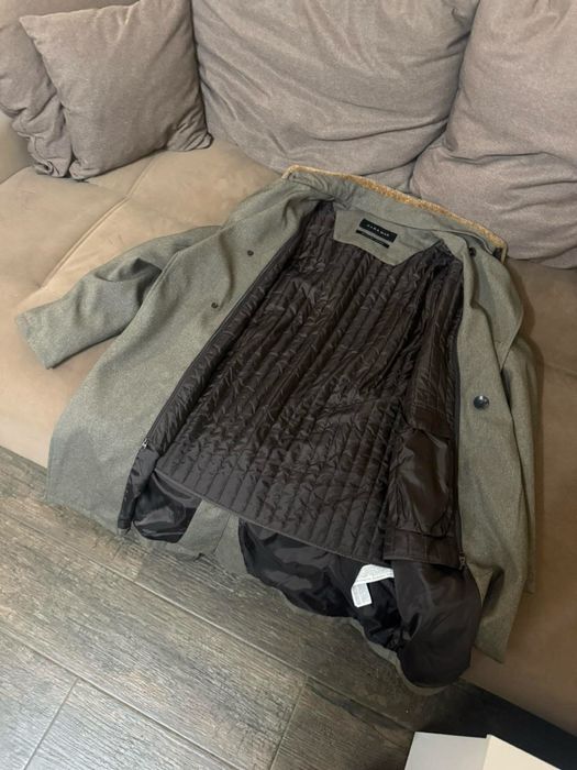 Палто/шлифер с подплата с цип на Zara