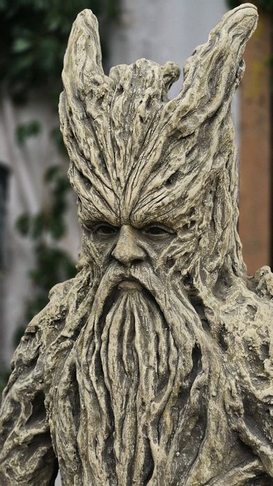 Садовая скульптура