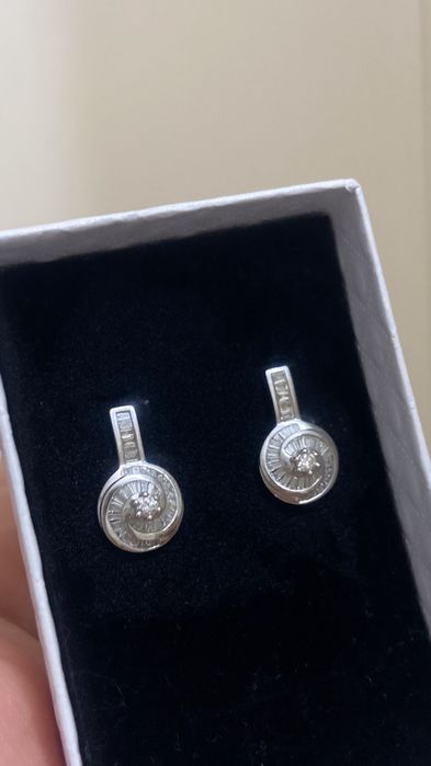 Серьги бриллиантовые