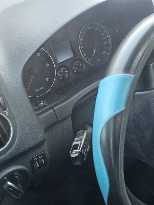 Фолксваген голф плюс 1.9