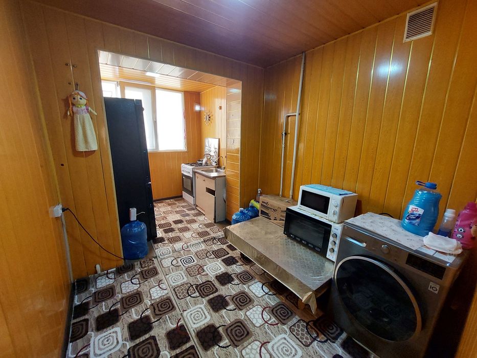 Продаётся 3 комнатная квартира