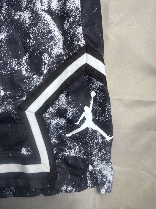 pantaloni scurti jordan  M