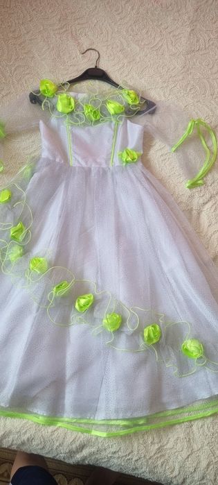 Костюм в отличном состоянии