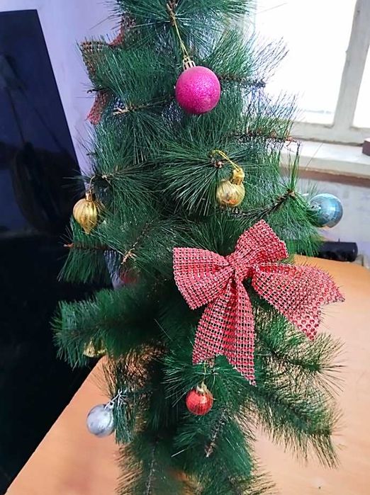 Елка 1м настольная