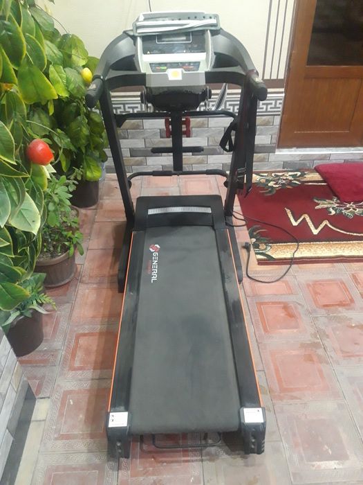 General. Begavoy darojka sotiladi. Srochno