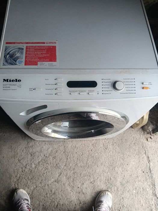 За части Перална Миеле W6546