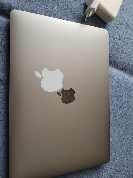 macbook air 2020 second hand si noi de vanzare • Anunturi • OLX.ro