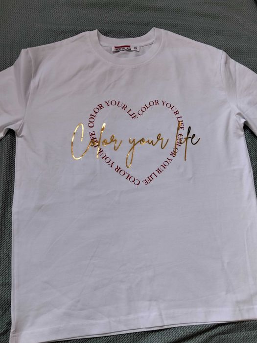 Футболка женская