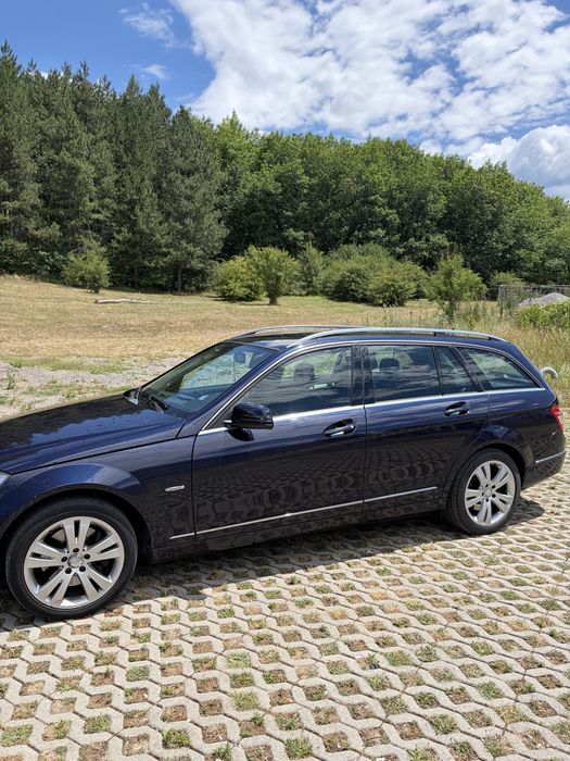 Mercedes-Benz c320