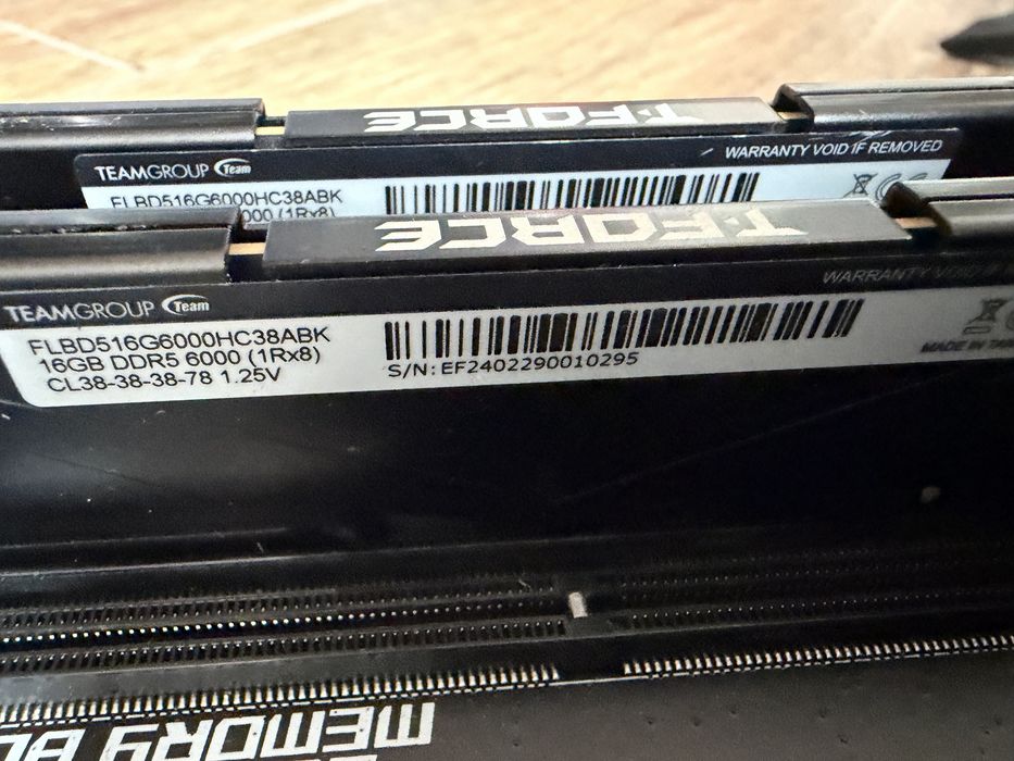 Kit PC Ryzen 7 7800x3D 32g ddr5 1Tb nvme RTX4070ti 16g  sursa 850w