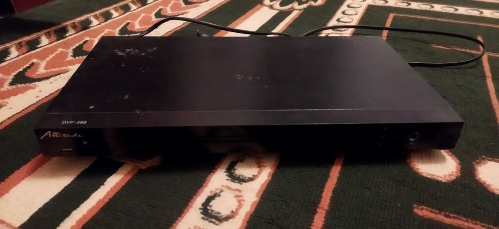 ДВД сотилади янги Оз ишлаган сотилади 400000