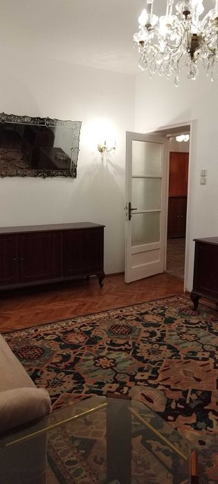 Inchiriere 3 camere decomandat