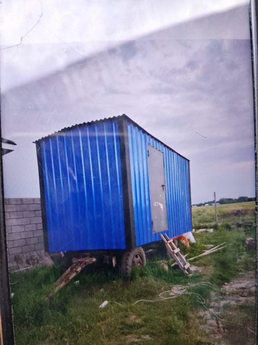 Продам вагончик на колесах