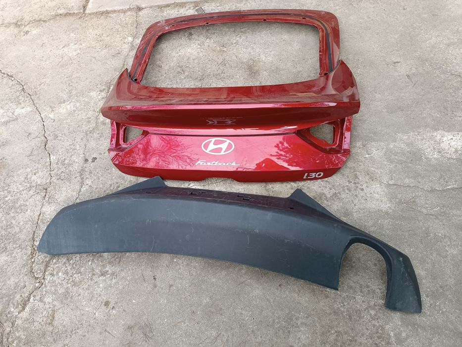 Capota Portbagaj/Spoiler Hyundai i30/Fastback
