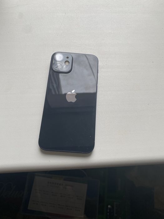 Продам Iphone 12 mini