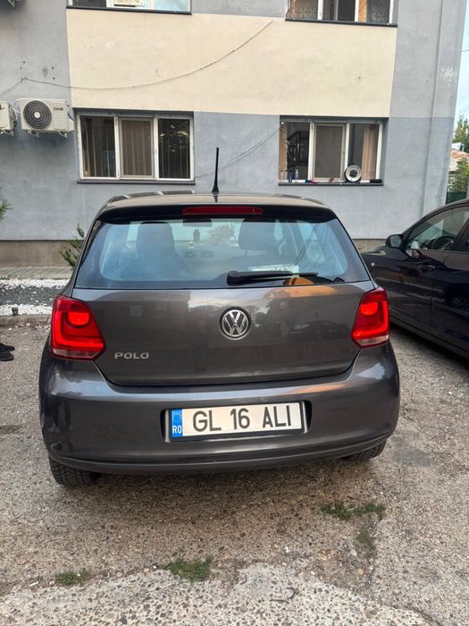 VOLKSWAGEN Polo 2011 — imagine 2