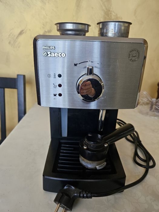 Кафемашина  Saeco за еспресо.