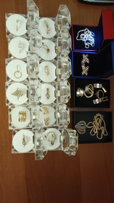 Продам золотые изделия